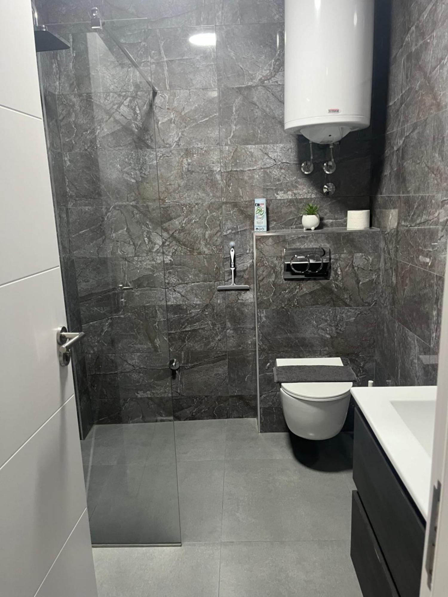 Beoair Apartments Surcin ภายนอก รูปภาพ